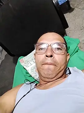 Alex011277 online show from October 2025 04:10:01 AM