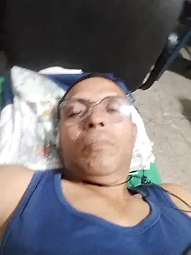 Alex011277 online show from October 2025 04:00:02 AM