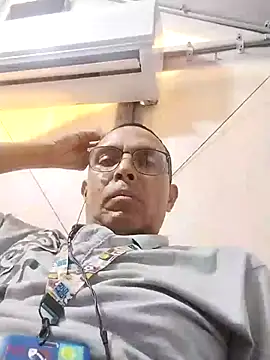 Alex011277 online show from December 2025 08:24:02 PM