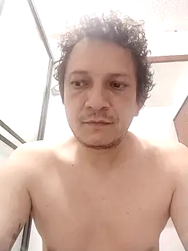 Snapshot of Bombi22 chatting on October 2025 11:38:02 AM Bombi22 online show from October 2025 11:38:02 AM