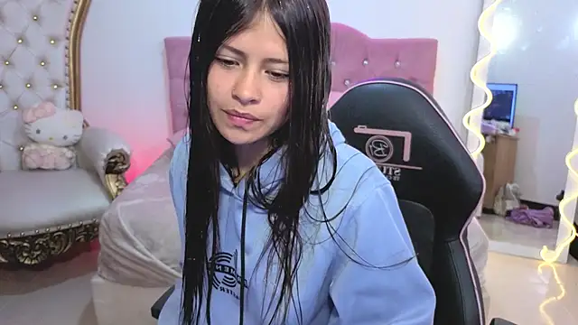 kittystart tay online show from September 2025 11:48:01 AM