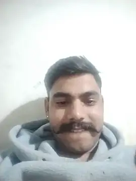 Snapshot of Solomen00 chatting on January 2025 05:31:01 PM Solomen00 online show from January 2025 05:31:01 PM