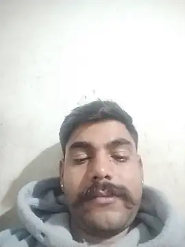 Snapshot of Solomen00 chatting on January 2025 04:54:01 PM Solomen00 online show from January 2025 04:54:01 PM