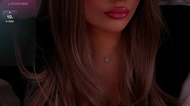 Snapshot of Graciane_Lee chatting on November 2025 03:55:01 PM Graciane Lee online show from November 2025 03:55:01 PM