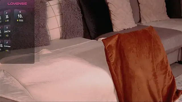 Snapshot of Graciane_Lee chatting on December 2025 12:44:02 PM Graciane Lee online show from December 2025 12:44:02 PM