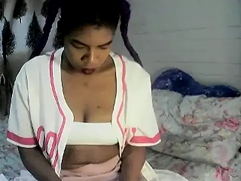 Snapshot of abiedoll chatting on February 2025 02:48:02 PM abiedoll online show from February 2025 02:48:02 PM