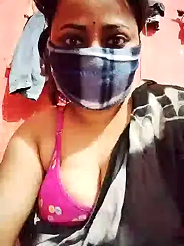 Snapshot of sonipari06 chatting on December 2024 10:53:02 AM sonipari06 online show from December 2024 10:53:02 AM