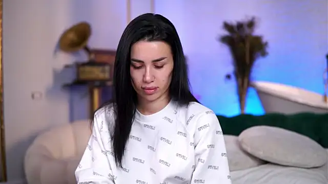 Jenna Day online show from January 2026 08:20:01 AM