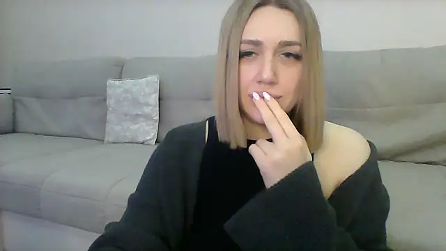 VickyLove047 online show from January 2025 09:15:01 AM