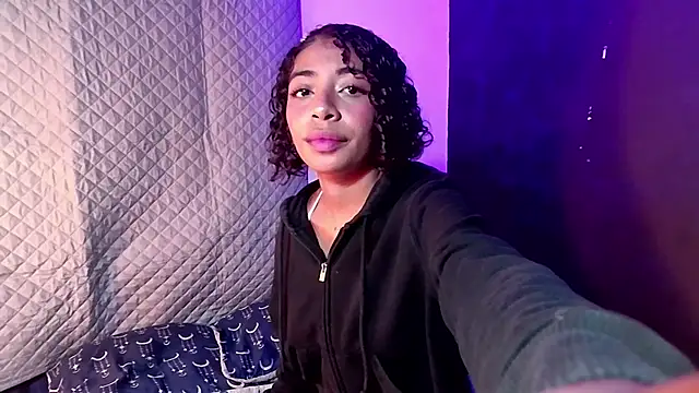 anais tgn online show from February 2025 06:00:01 PM