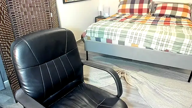 raiazane23 online show from December 2025 04:16:01 PM