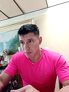 Snapshot of Rafaell_SantosHot chatting on January 2025 04:22:02 PM Rafaell SantosHot online show from January 2025 04:22:02 PM
