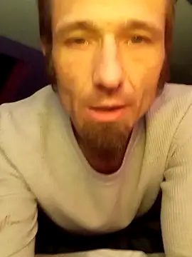 Snapshot of Auntiestoy chatting on November 2025 08:01:02 AM Auntiestoy online show from November 2025 08:01:02 AM