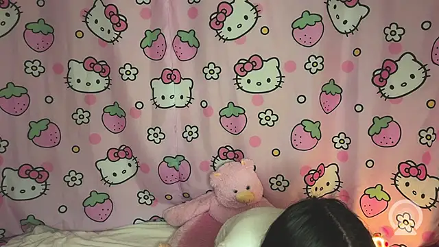 Snapshot of pink_pikachu_ chatting on March 2026 05:13:02 PM pink pikachu online show from March 2026 05:13:02 PM