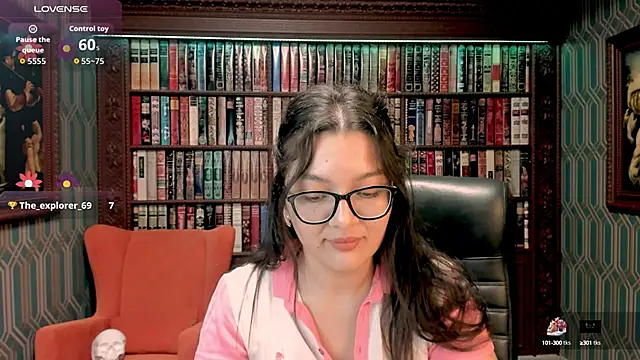 Snapshot of ZarifaBev chatting on October 2025 02:54:01 AM ZarifaBev online show from October 2025 02:54:01 AM