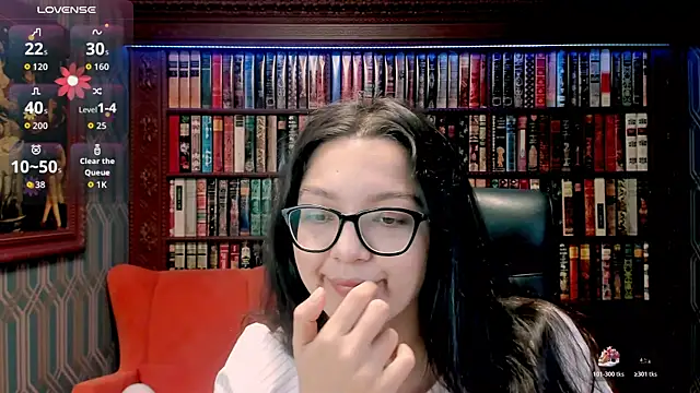 Snapshot of ZarifaBev chatting on October 2025 09:59:02 PM ZarifaBev online show from October 2025 09:59:02 PM