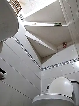 Snapshot of Hector_hot99 chatting on December 2024 03:36:02 AM Hector hot99 online show from December 2024 03:36:02 AM