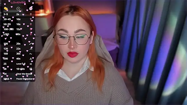 Snapshot of Flower_Camellia77 chatting on March 2025 10:10:02 PM Flower Camellia77 online show from March 2025 10:10:02 PM