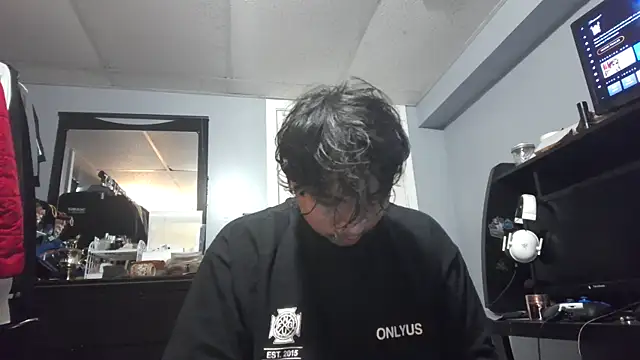 Snapshot of meximaloo1 chatting on November 2025 04:21:02 PM meximaloo1 online show from November 2025 04:21:02 PM