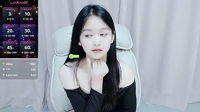 Snapshot of CN-Babycat chatting on February 2025 06:54:02 AM CN-Babycat online show from February 2025 06:54:02 AM