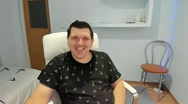 Snapshot of JasonJacks chatting on January 2025 10:21:02 AM JasonJacks online show from January 2025 10:21:02 AM