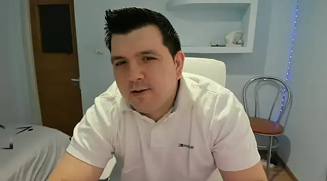 Snapshot of JasonJacks chatting on January 2025 08:18:02 AM JasonJacks online show from January 2025 08:18:02 AM