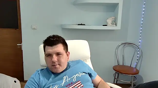 Snapshot of JasonJacks chatting on February 2025 10:26:01 AM JasonJacks online show from February 2025 10:26:01 AM