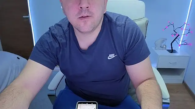 Snapshot of JasonJacks chatting on November 2025 04:04:01 AM JasonJacks online show from November 2025 04:04:01 AM