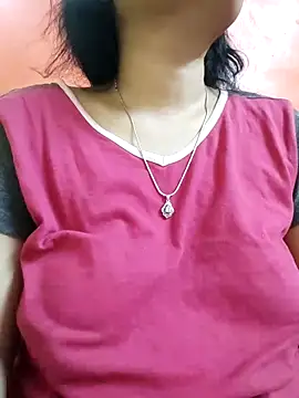 Snapshot of sunita-doll chatting on March 2025 04:43:02 PM sunita-doll online show from March 2025 04:43:02 PM