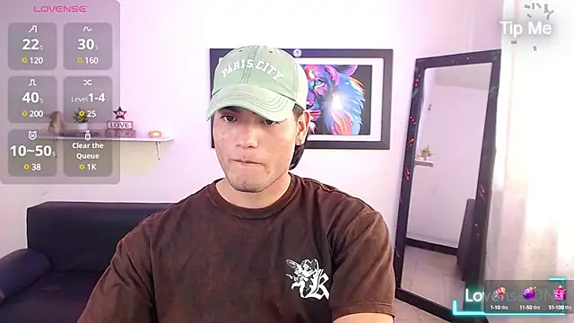 Snapshot of Bigmark18 chatting on January 2025 08:21:02 PM Bigmark18 online show from January 2025 08:21:02 PM