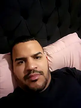 Snapshot of Latino2909 chatting on January 2025 07:13:02 AM Latino2909 online show from January 2025 07:13:02 AM