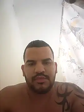 Snapshot of Latino2909 chatting on January 2025 05:20:01 AM Latino2909 online show from January 2025 05:20:01 AM