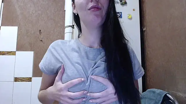 Snapshot of Lissabel chatting on January 2025 10:51:02 PM Lissabel online show from January 2025 10:51:02 PM