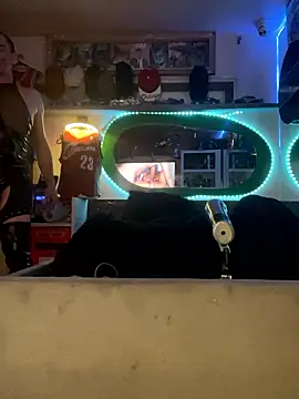 kinkycdslutsv online show from October 2025 07:21:01 PM