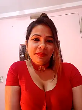 Snapshot of Hot-shot99 chatting on January 2025 04:05:01 PM Hot-shot99 online show from January 2025 04:05:01 PM
