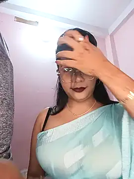 Snapshot of Hot-shot99 chatting on November 2025 04:53:02 PM Hot-shot99 online show from November 2025 04:53:02 PM