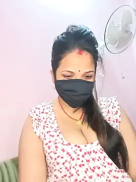 Snapshot of Hot-shot99 chatting on November 2025 08:15:02 AM Hot-shot99 online show from November 2025 08:15:02 AM