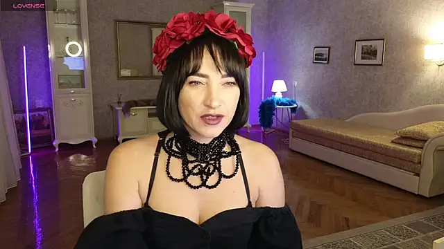 Snapshot of AnneHaddaway chatting on November 2025 08:22:02 PM AnneHaddaway online show from November 2025 08:22:02 PM