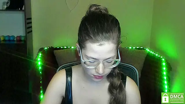 Alicia redfollow online show from January 2025 09:46:01 AM
