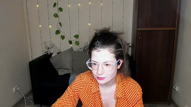 Alicia redfollow online show from January 2025 09:29:02 AM
