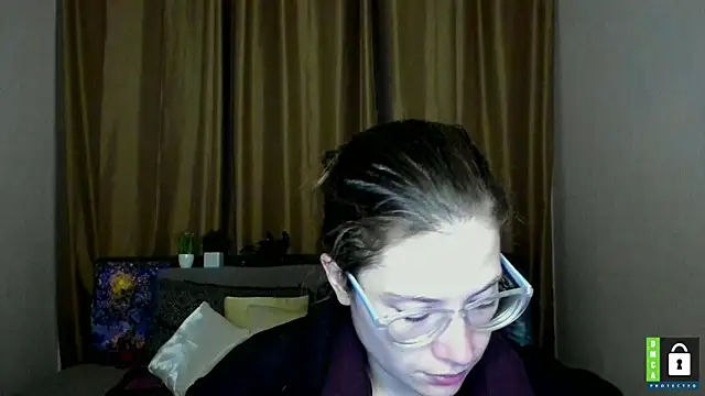 Snapshot of Alicia_redfollow chatting on October 2025 11:11:01 AM Alicia redfollow online show from October 2025 11:11:01 AM