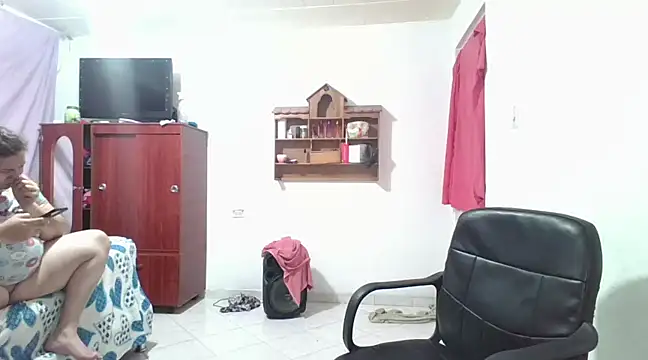 Snapshot of pecadodulce123 chatting on February 2025 10:37:01 PM pecadodulce123 online show from February 2025 10:37:01 PM