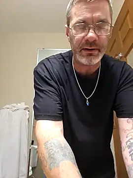 tileguyyy online show from November 2025 01:20:02 AM