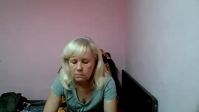 Snapshot of sakura_blonde chatting on January 2025 06:09:02 PM sakura blonde online show from January 2025 06:09:02 PM