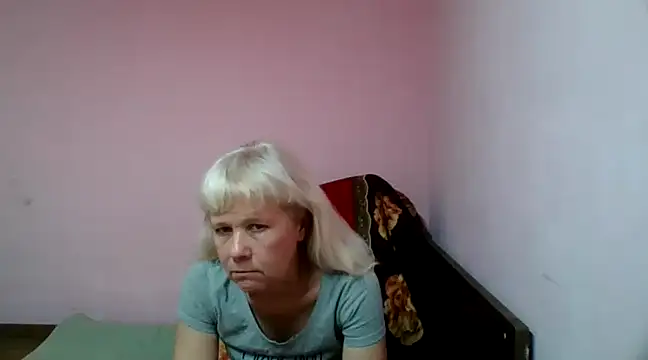 Snapshot of sakura_blonde chatting on February 2025 07:04:02 AM sakura blonde online show from February 2025 07:04:02 AM