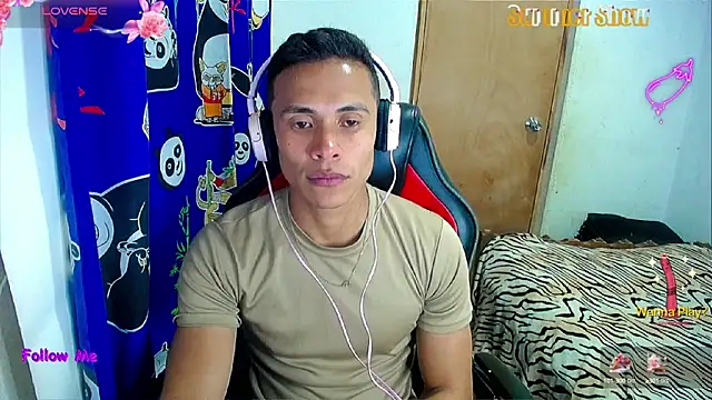 Willy Mate online show from January 2025 03:56:01 AM