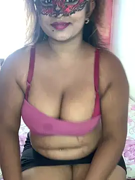 Snapshot of blackrose02 chatting on February 2026 04:31:01 AM blackrose02 online show from February 2026 04:31:01 AM