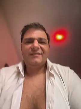 SecretlyDD online show from February 2025 01:11:01 PM