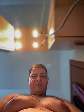 SecretlyDD online show from February 2025 08:48:01 AM