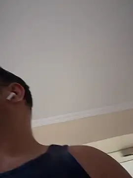 SecretlyDD online show from February 2025 04:54:01 AM